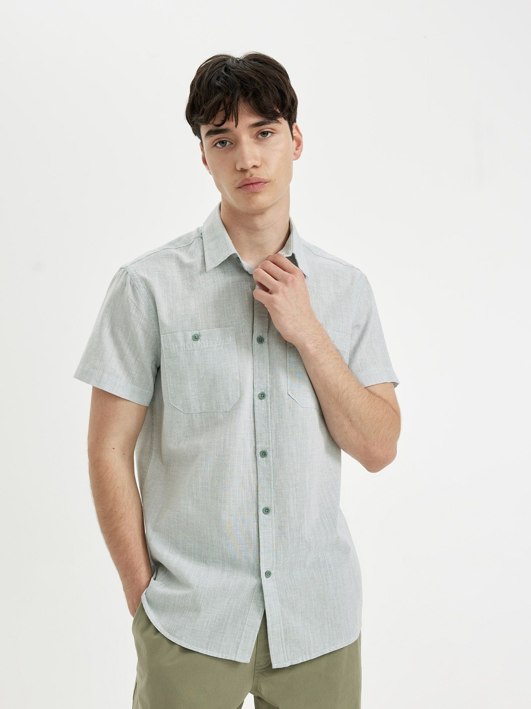 

DeFacto Horizontal Striped Spread Collar Pure Cotton Casual Shirt, Grey