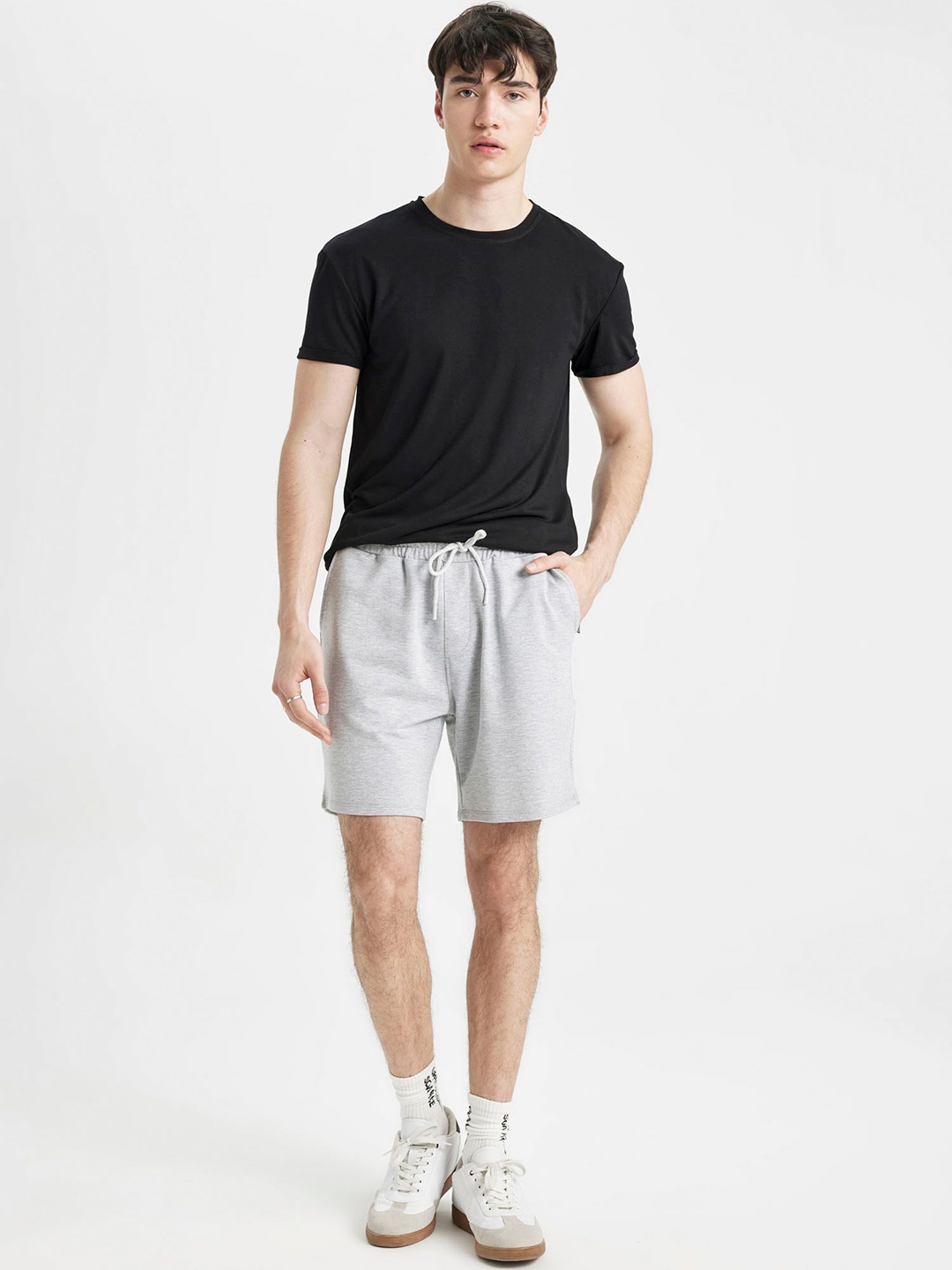 

DeFacto Men Shorts, Na