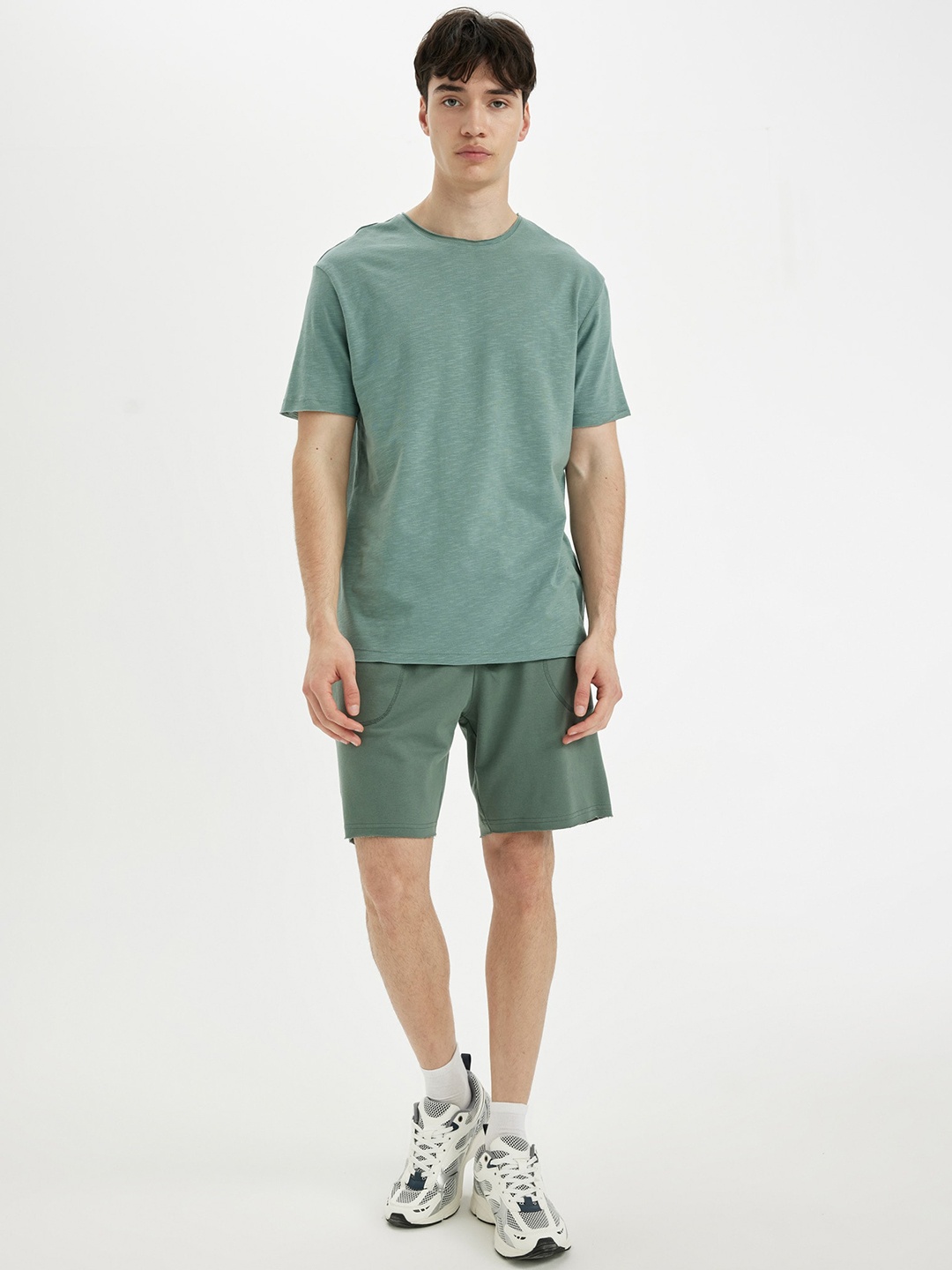 

DeFacto Men Sports Shorts, Na