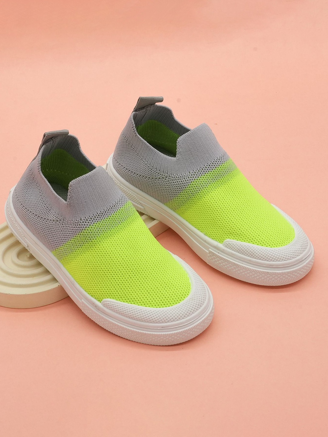 

BAESD Unisex Kids Colourblocked Slip-On Sneakers, Green
