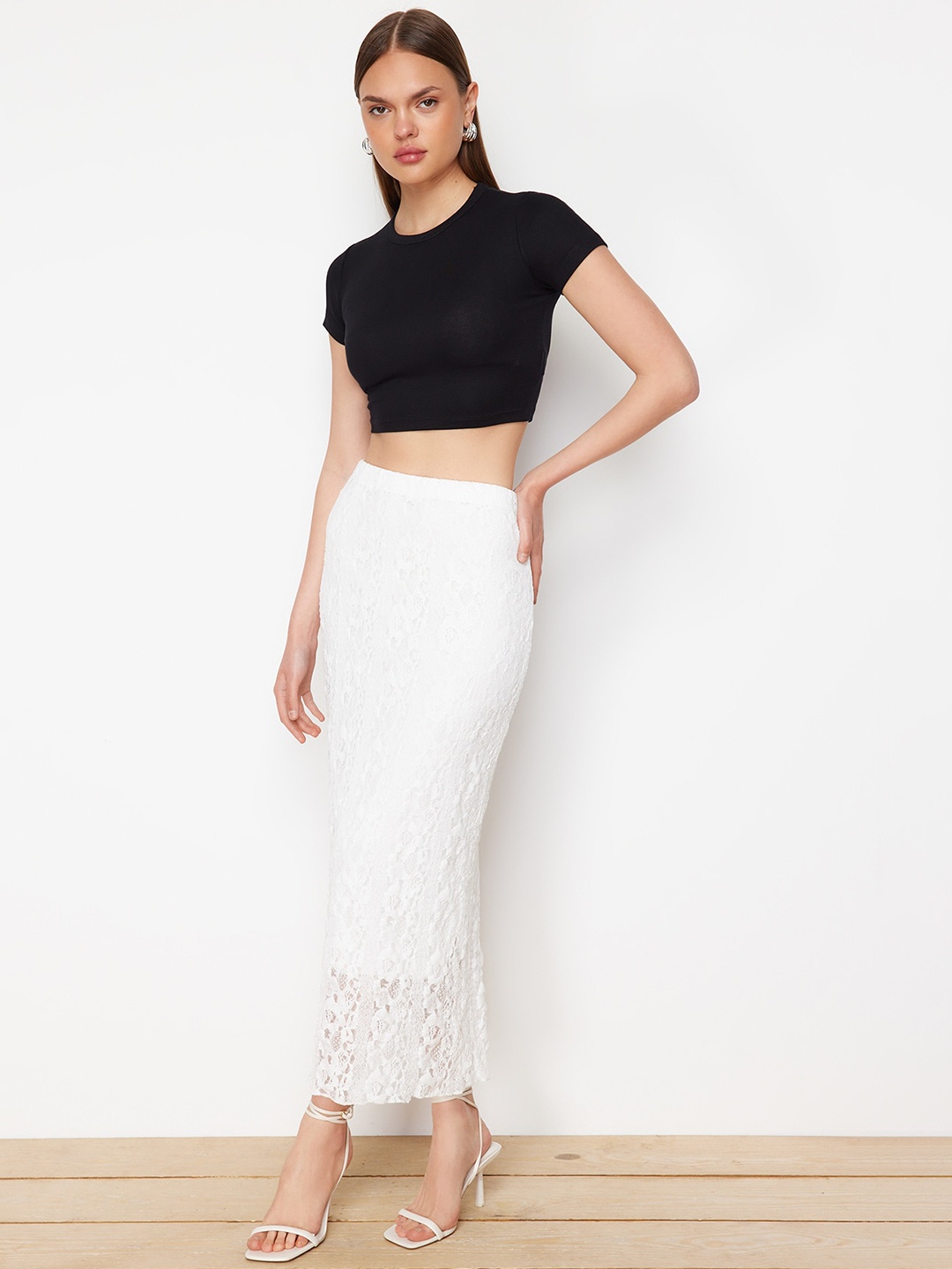 

Trendyol Self-Designed Lace Straight Midi Skirts, White