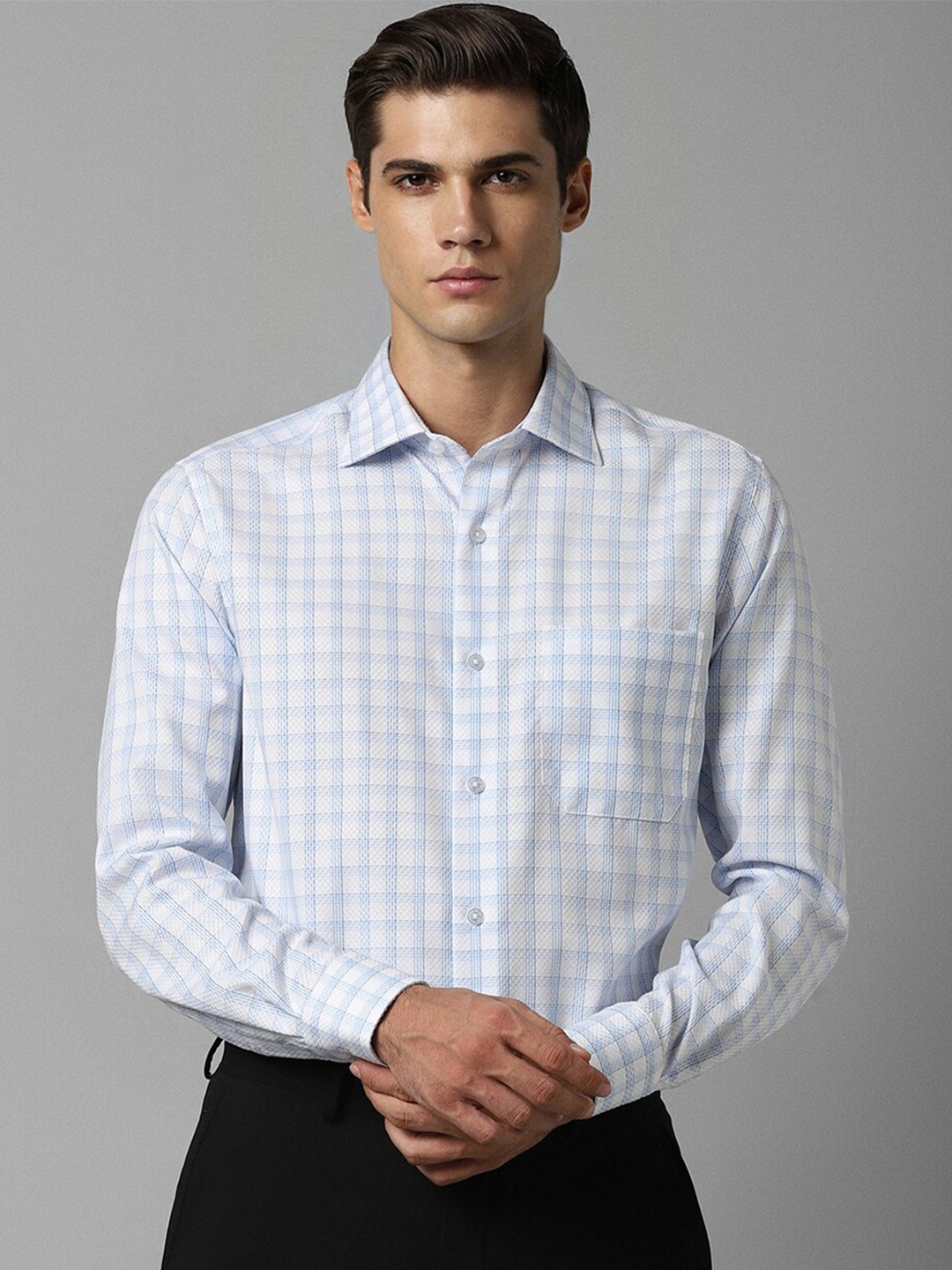 

Louis Philippe Checked Spread Collar Long Sleeves Cotton Formal Shirt, Blue