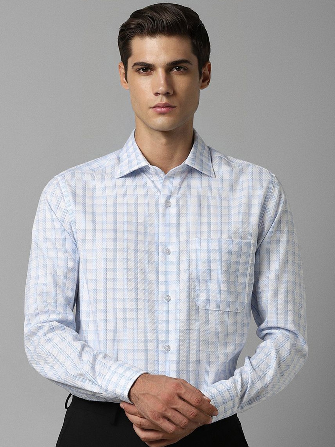 

Louis Philippe Spread Collar Checked Regular Fit Cotton Formal Shirt, Blue