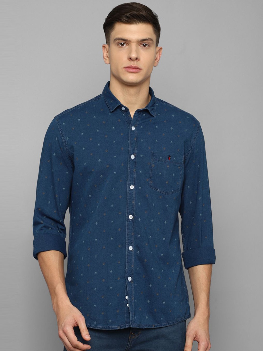 

Louis Philippe Jeans Slim Fit Geometric Printed Cotton Casual Shirt, Blue