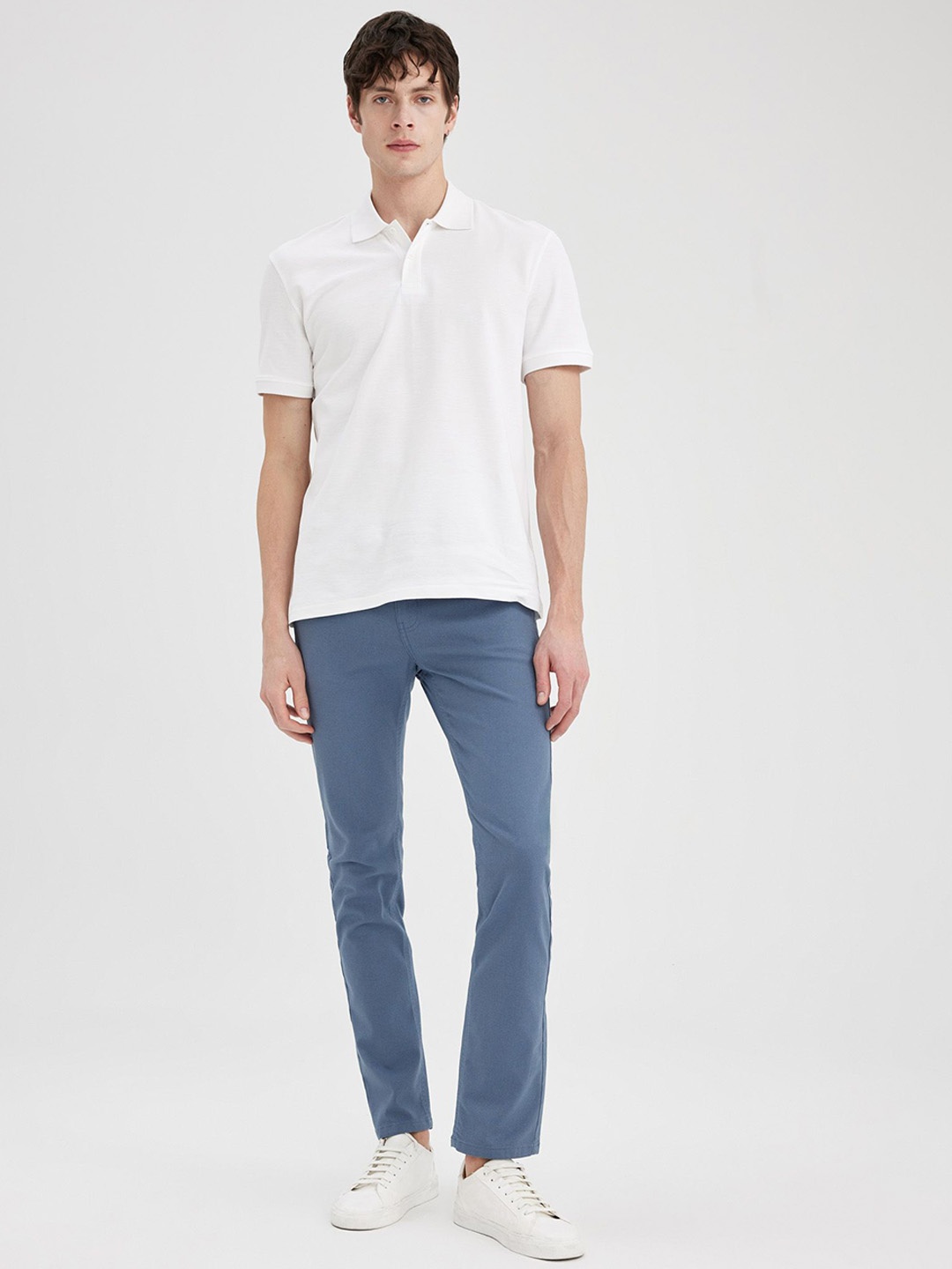 

DeFacto Men Trousers, Na