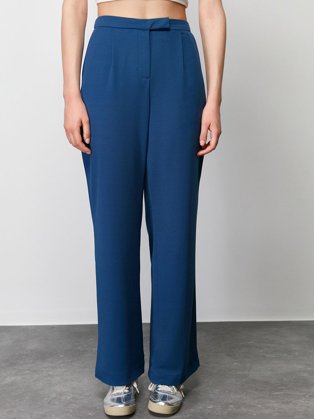 

Trendyol Women Parallel Trouser, Blue