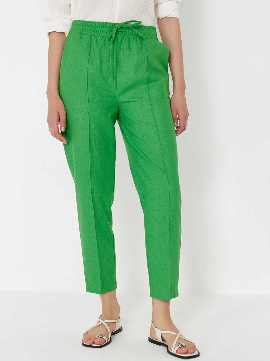 

Trendyol Women Regular Trouser, Green