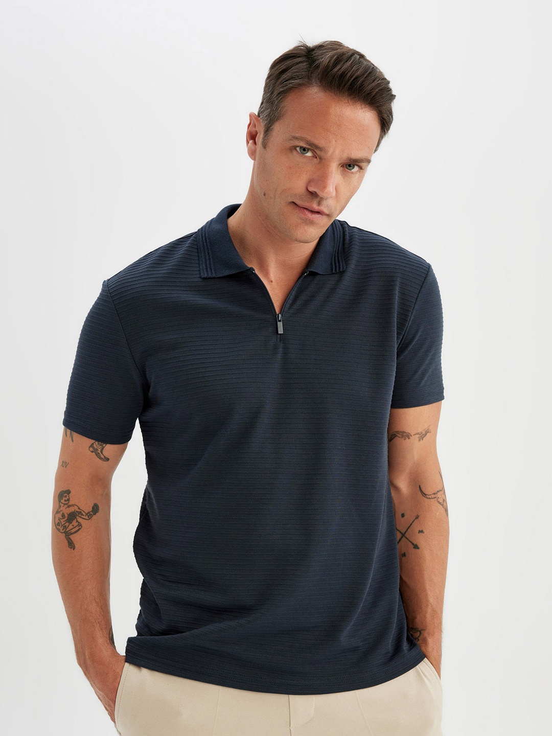 

DeFacto Men Polo Collar Pockets T-shirt, Na