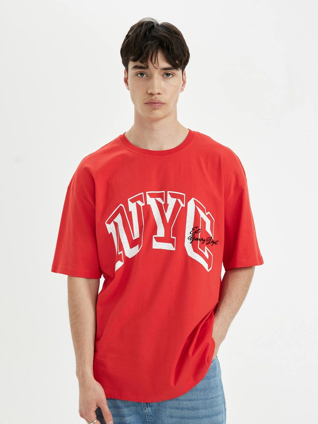 

DeFacto Men Typography Printed Applique T-shirt, Na