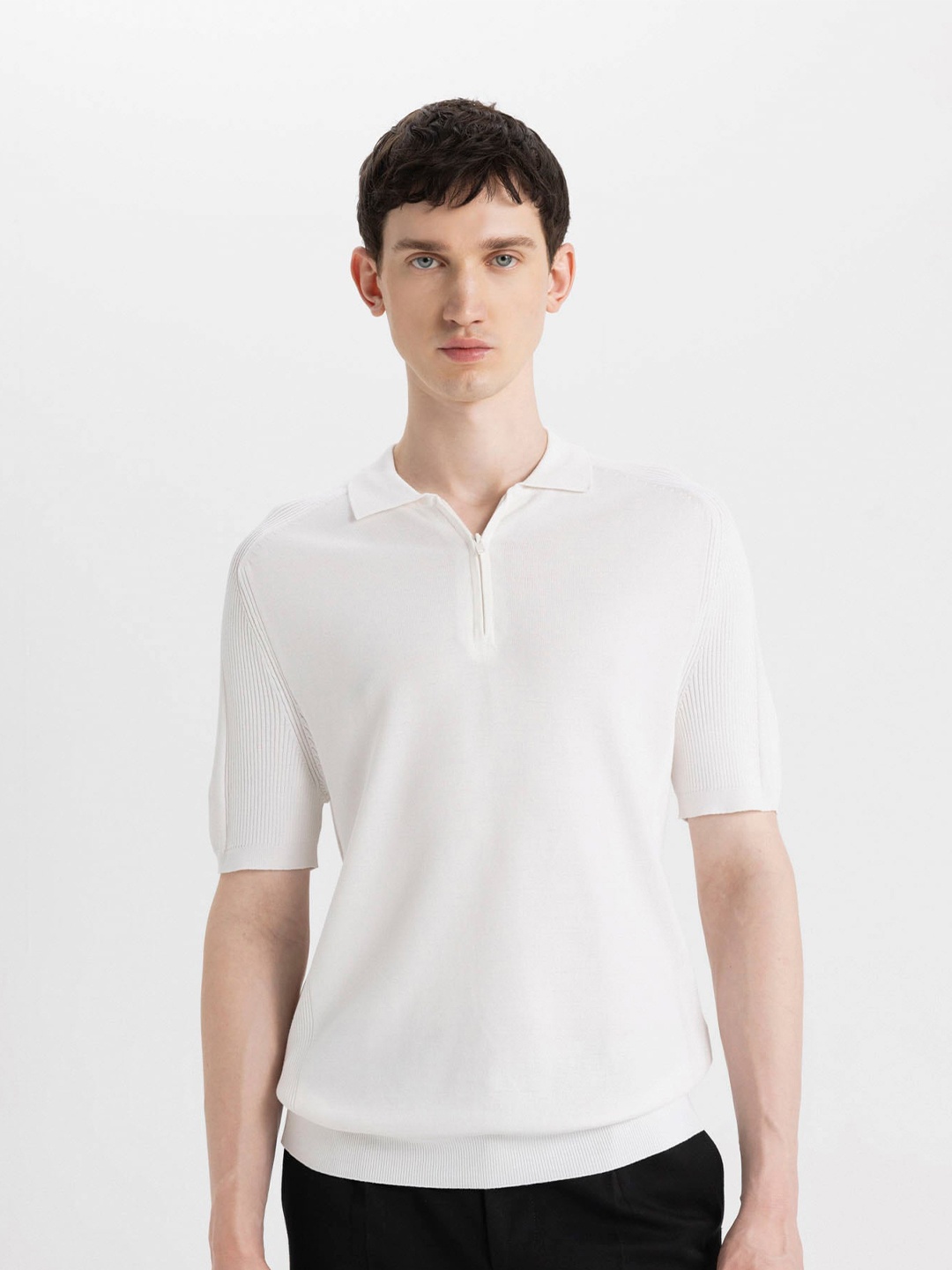

DeFacto Men Polo Collar Pockets T-shirt, Na