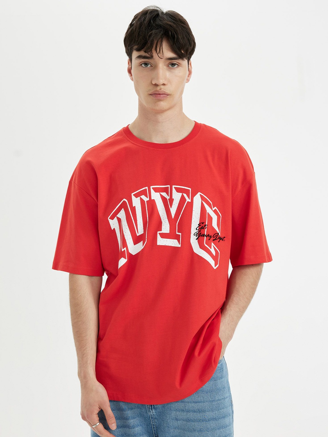 

DeFacto Men Typography Printed Applique T-shirt, Na