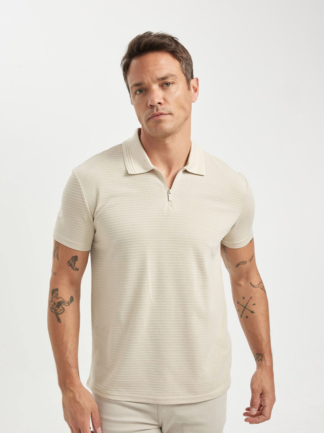 

DeFacto Men Polo Collar Pockets T-shirt, Na