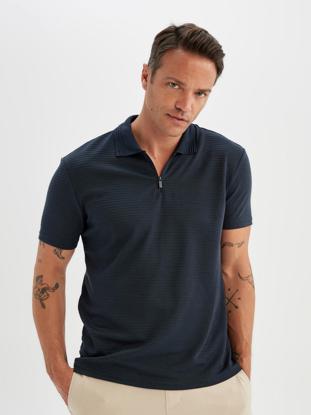

DeFacto Men Polo Collar Pockets T-shirt, Na