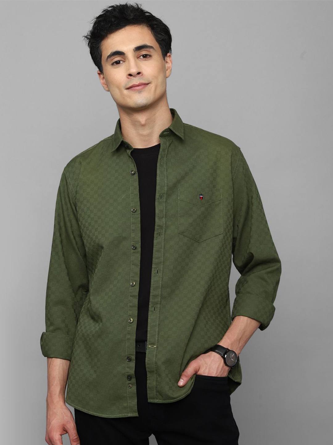 

Louis Philippe Sport Spread Collar Slim Fit Printed Cotton Casual Shirt, Green