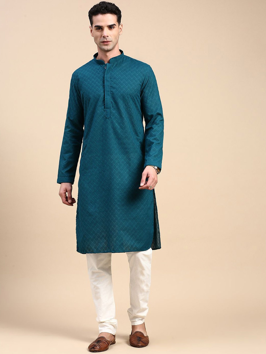 

Rishika Embroidered Mandarin Collar Art Slik Straight Kurta with Pyjama, Teal