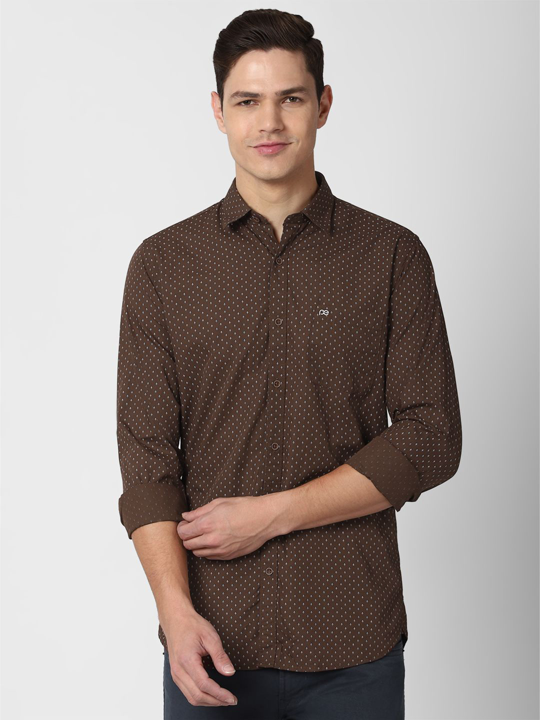 

Peter England Casuals Slim Fit Spread Collar Printed Cotton Casual Shirt, Brown
