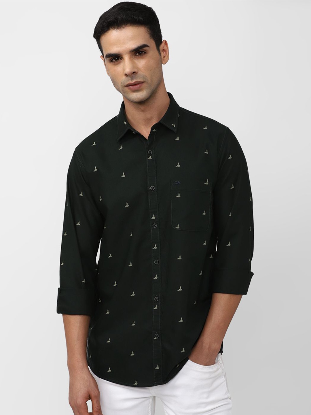 

Peter England Casuals Slim Fit Spread Collar Printed Cotton Casual Shirt, Black