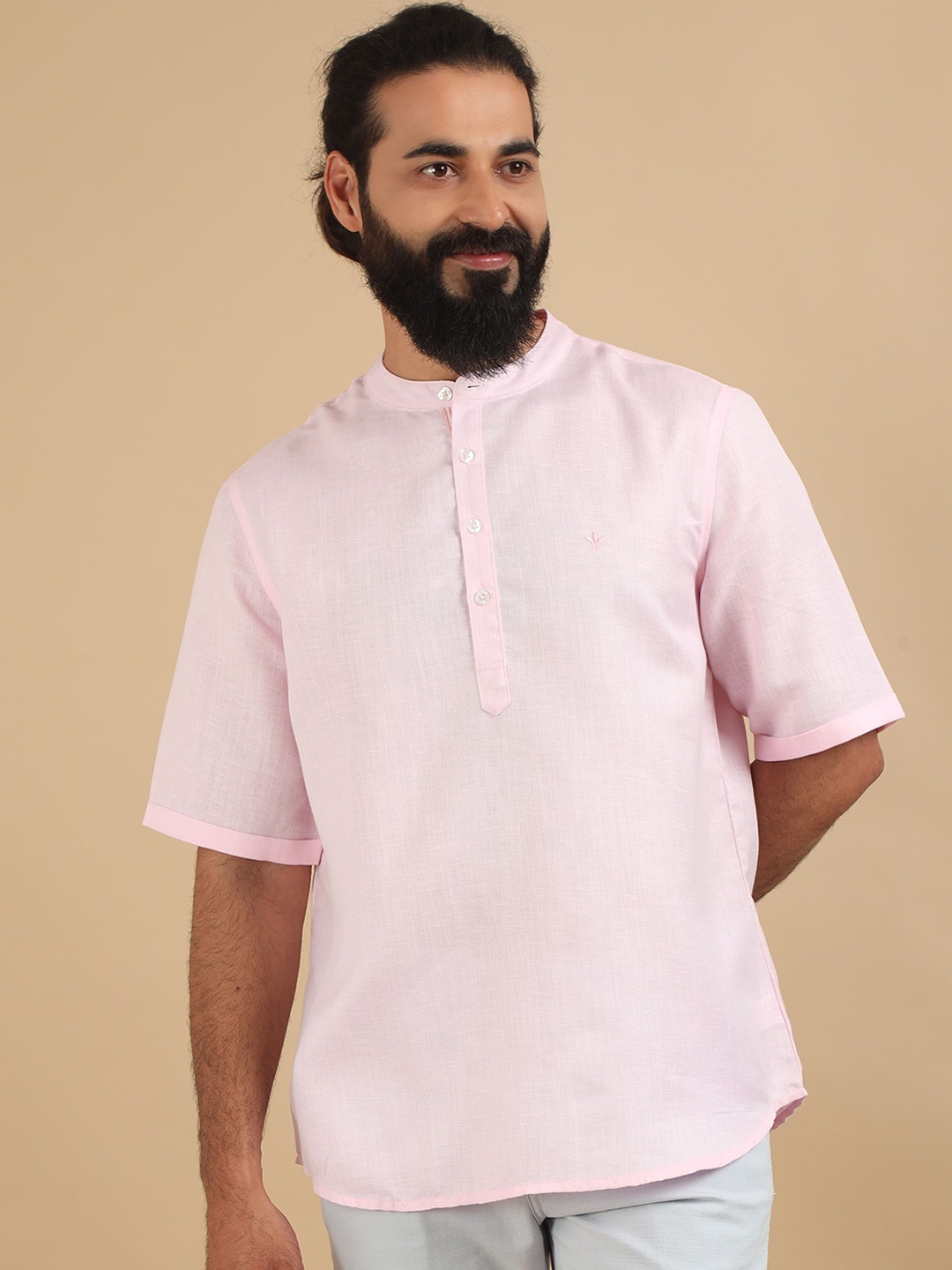 

FILORI Self Textured Half Sleeves Cotton Short Kurta, Pink