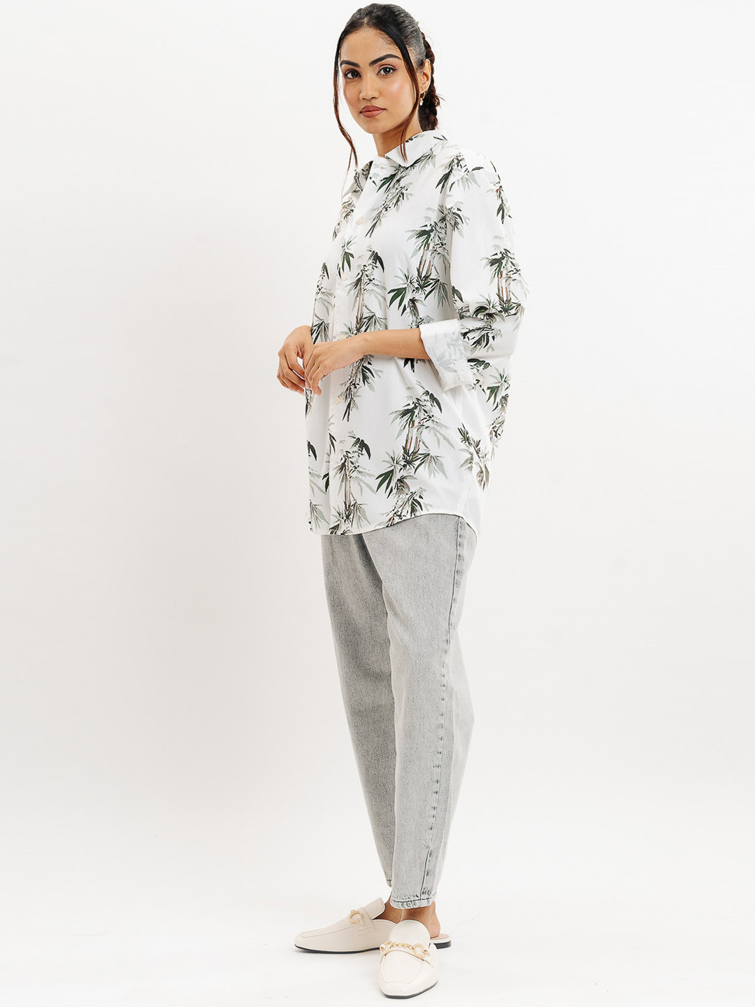 

FREAKINS Floral Printed Spread Collar Casual Shirt, White