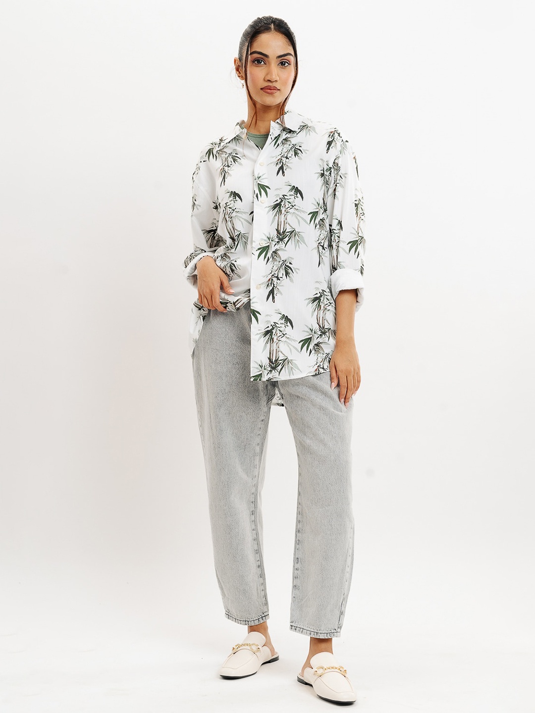 

FREAKINS Floral Printed Spread Collar Casual Shirt, White
