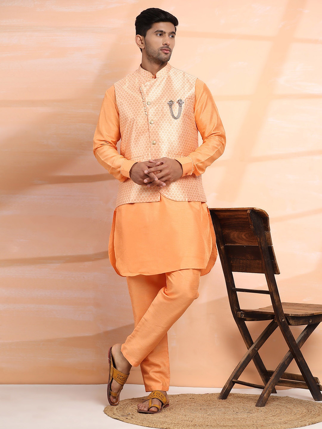 

Pro-Ethic STYLE DEVELOPER Pure Silk Straight Kurta With Trousers & Nehru Jacket, Orange