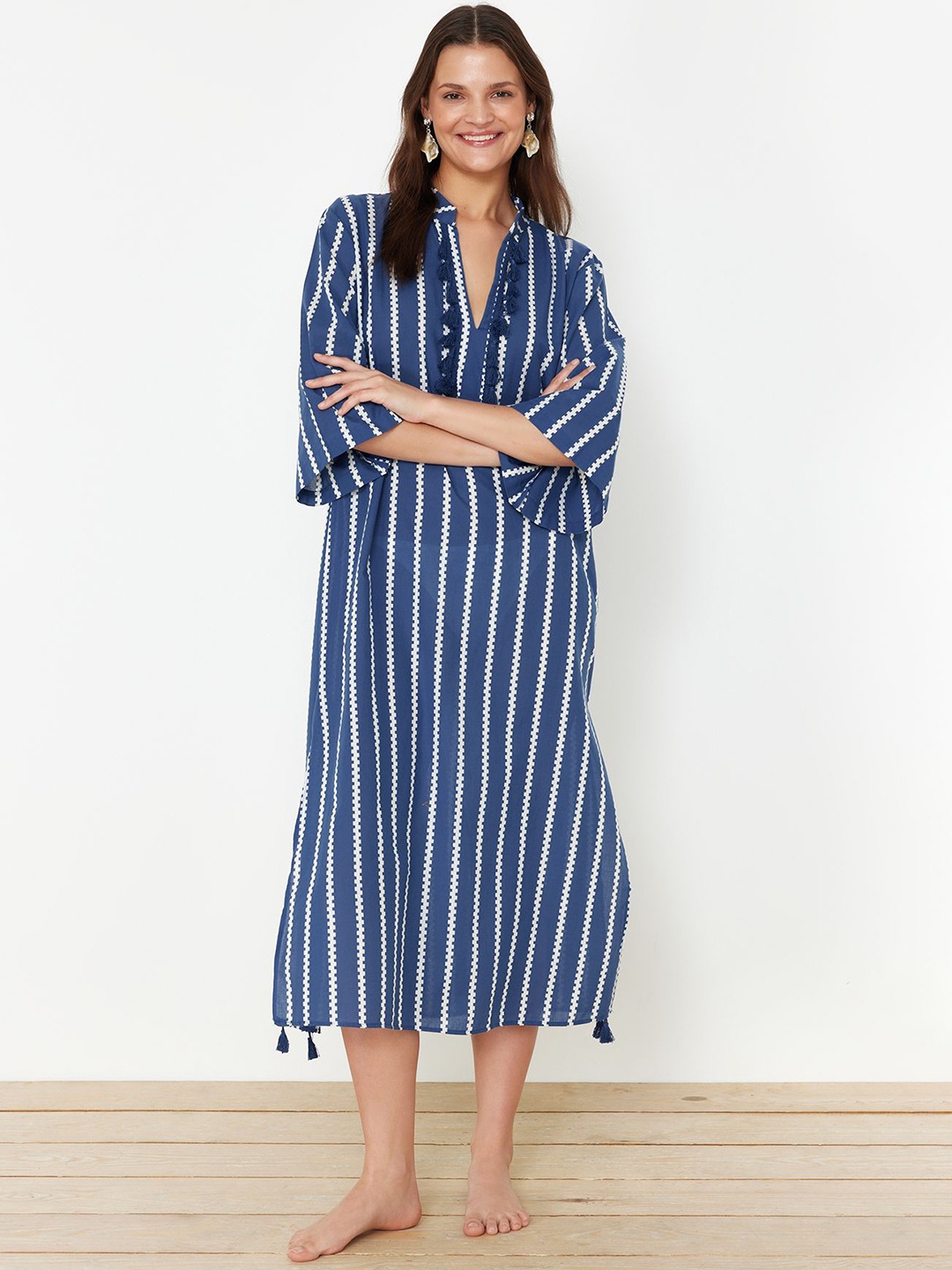 

Trendyol Striped Mandarin Collar Pure Cotton Nightdress, Blue