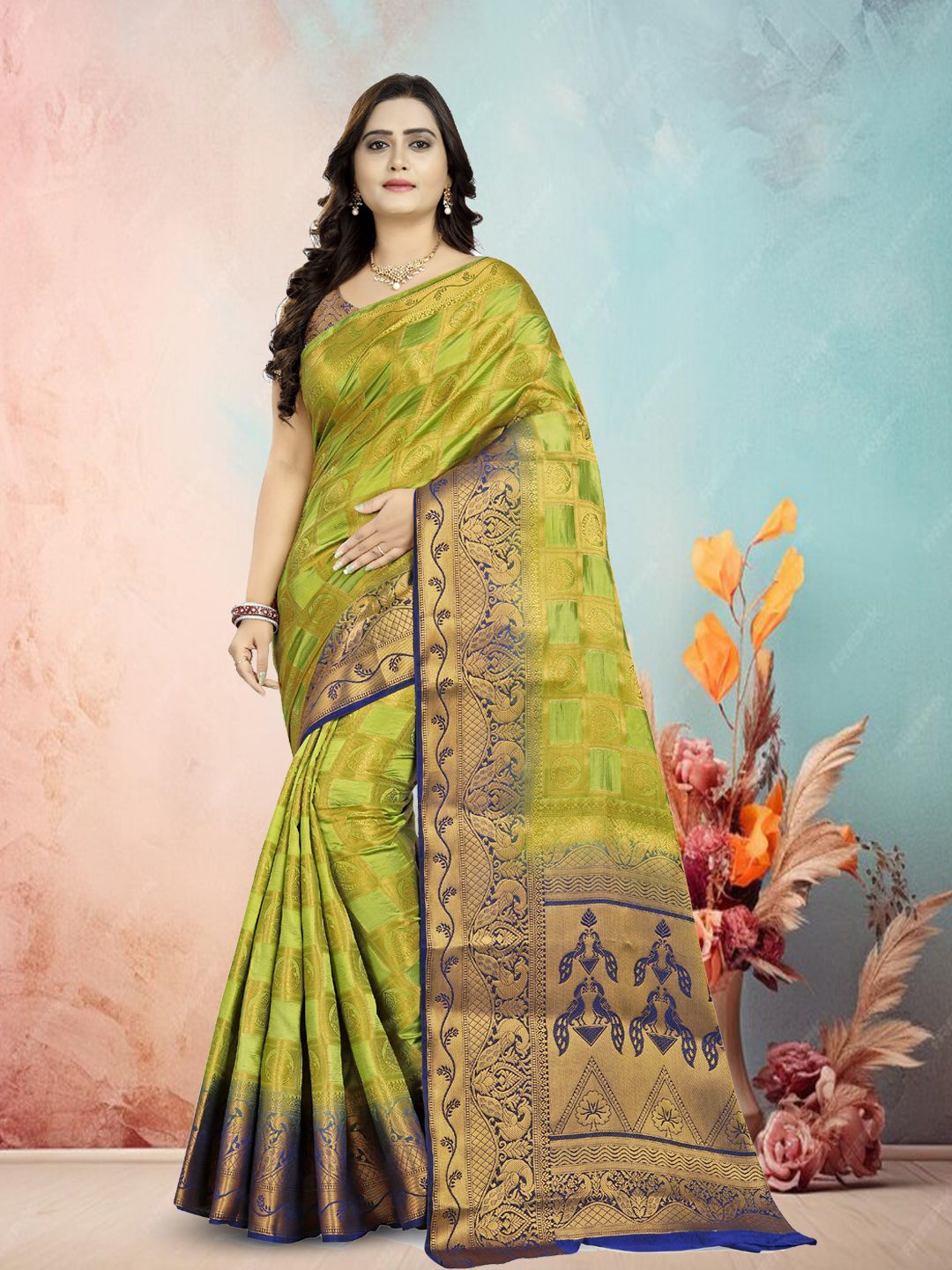 

RAJGRANTH Ethnic Motifs Zari Pure Silk Banarasi Saree, Lime green