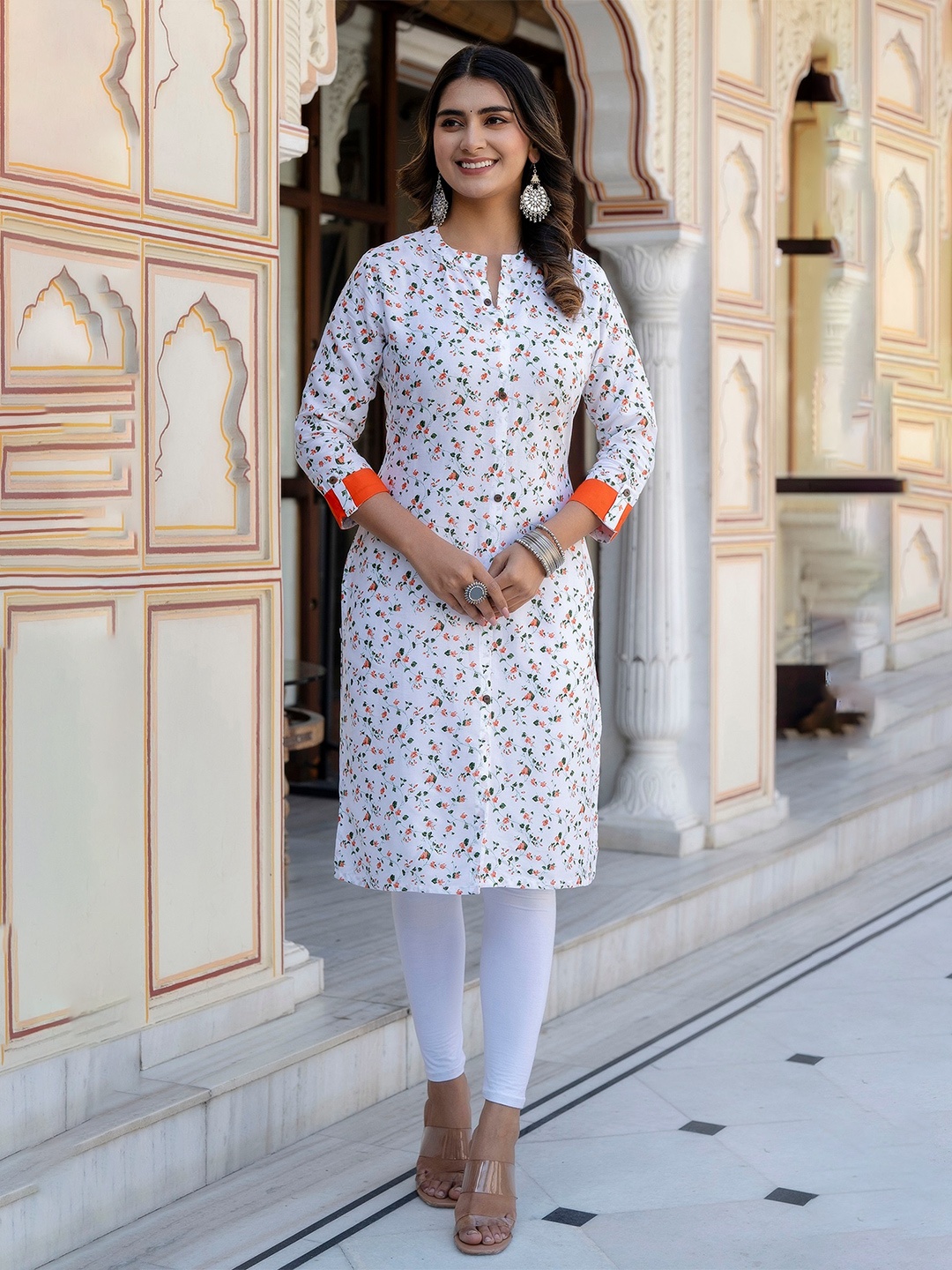 

MF Hayat Floral Printed Mandarin Collar Straight Kurta, White