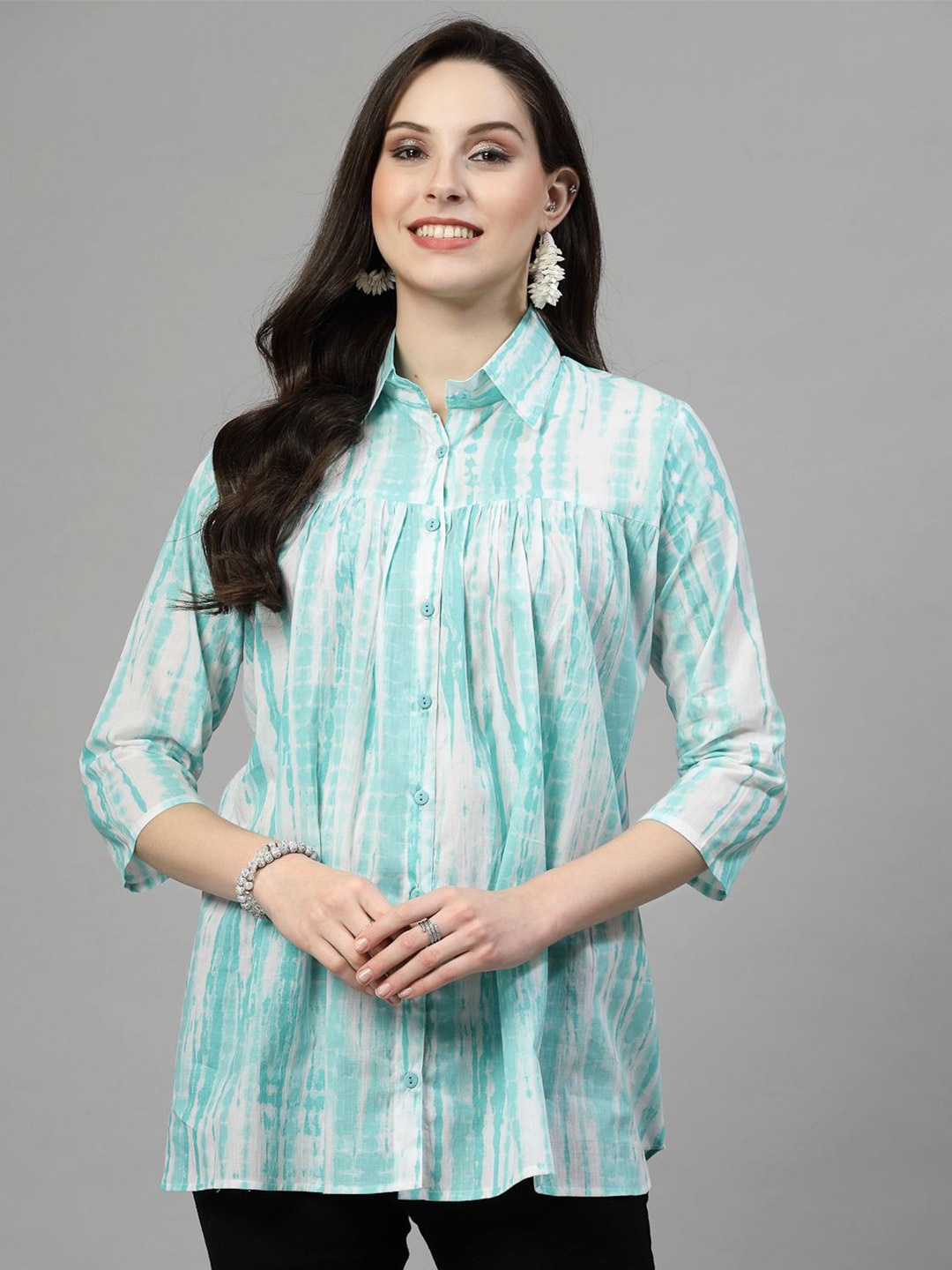 

SkyaSia Abstract Printed Straight Cotton Casual Shirt, Blue