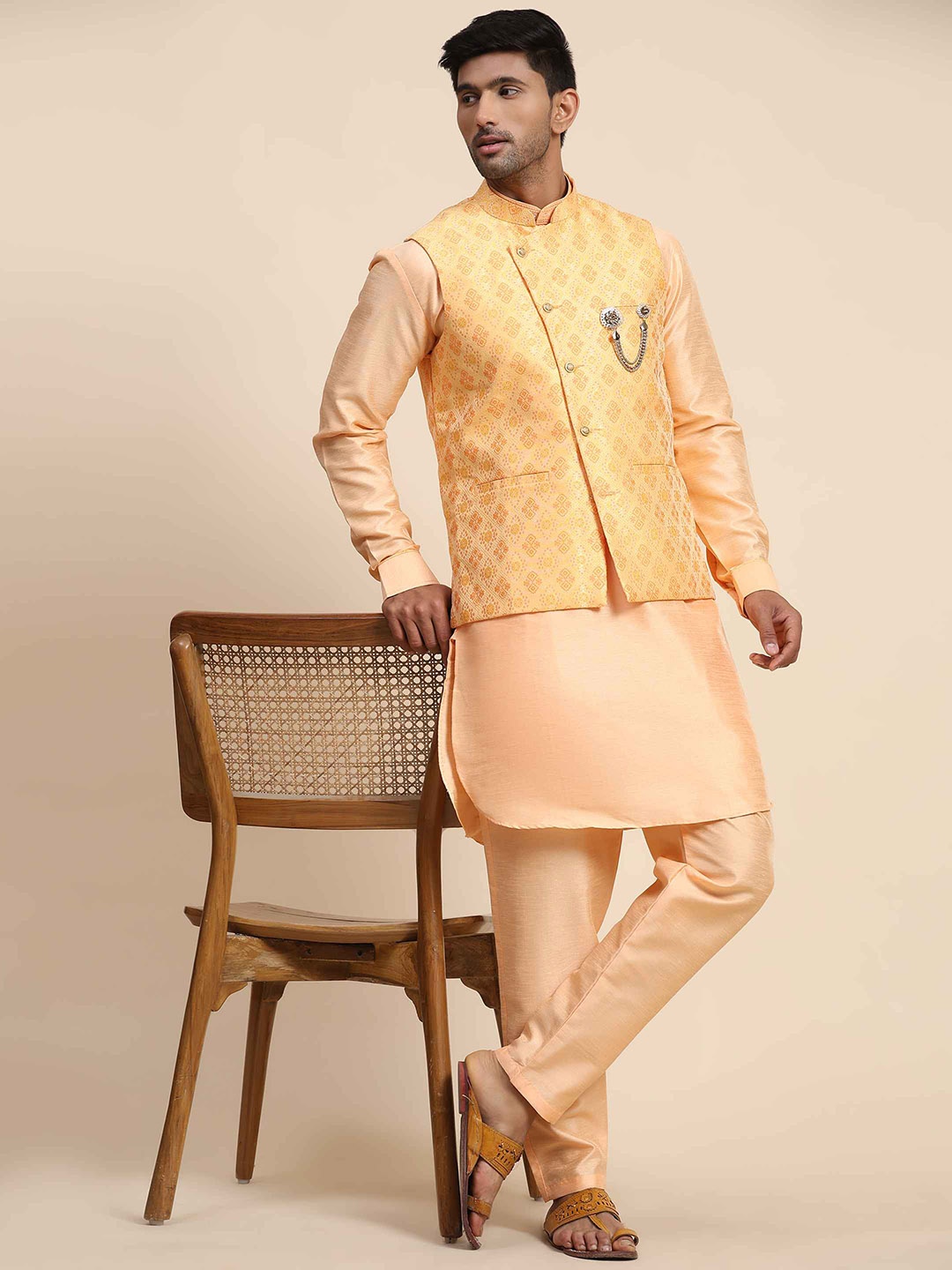 

Pro-Ethic STYLE DEVELOPER Pure Silk Straight Kurta With Trousers & Nehru Jacket, Gold