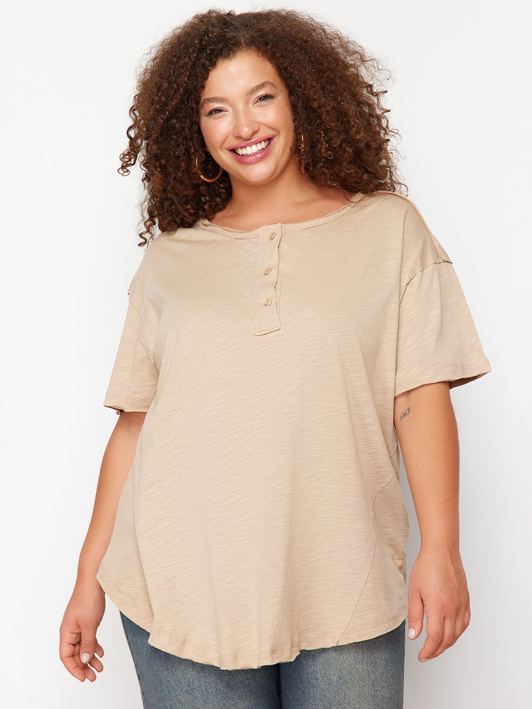 

Trendyol Henley Neck Pure Cotton T-shirt, Green