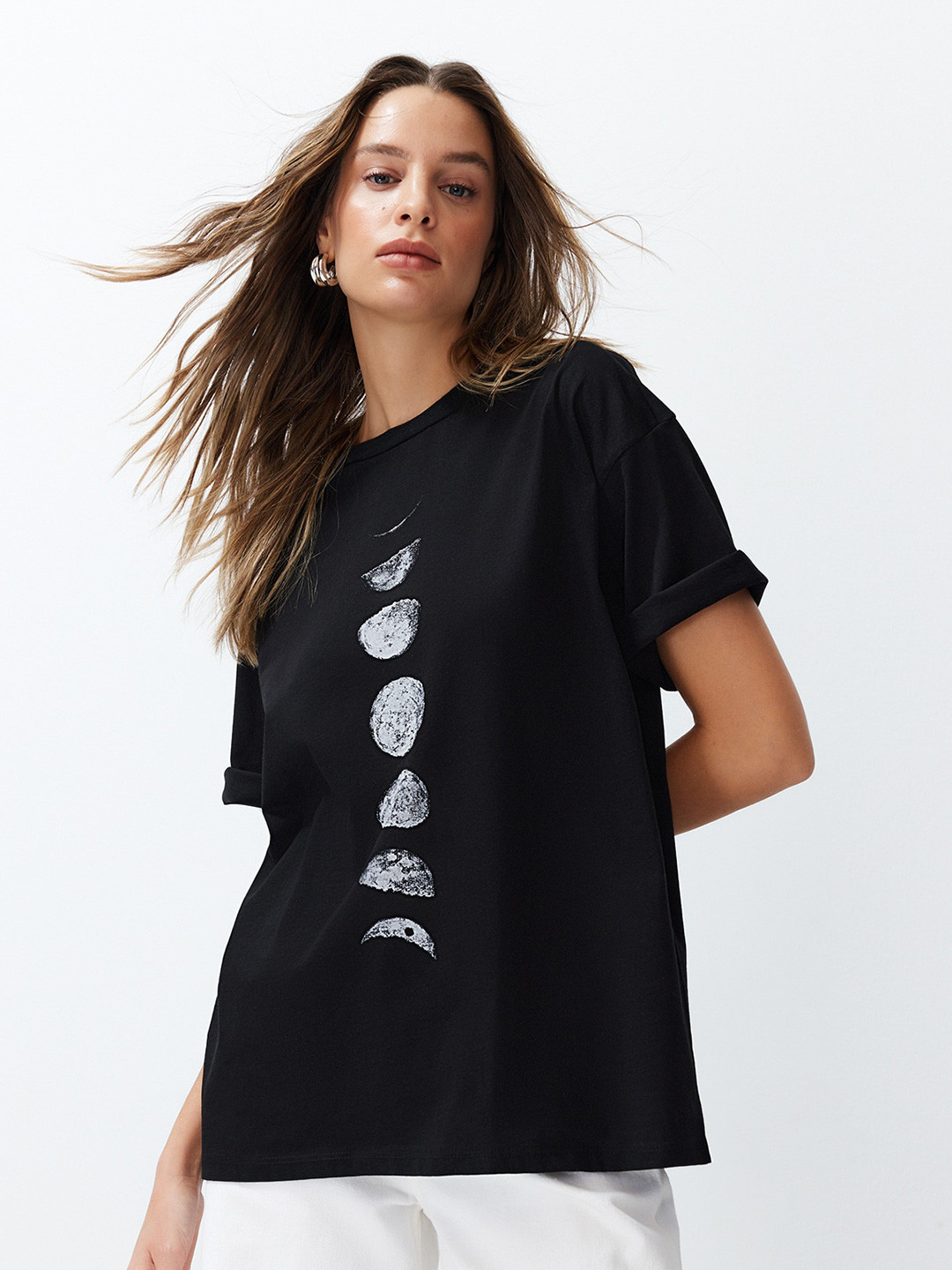 

Trendyol Graphic Printed Round Neck Cotton T-shirt, Black