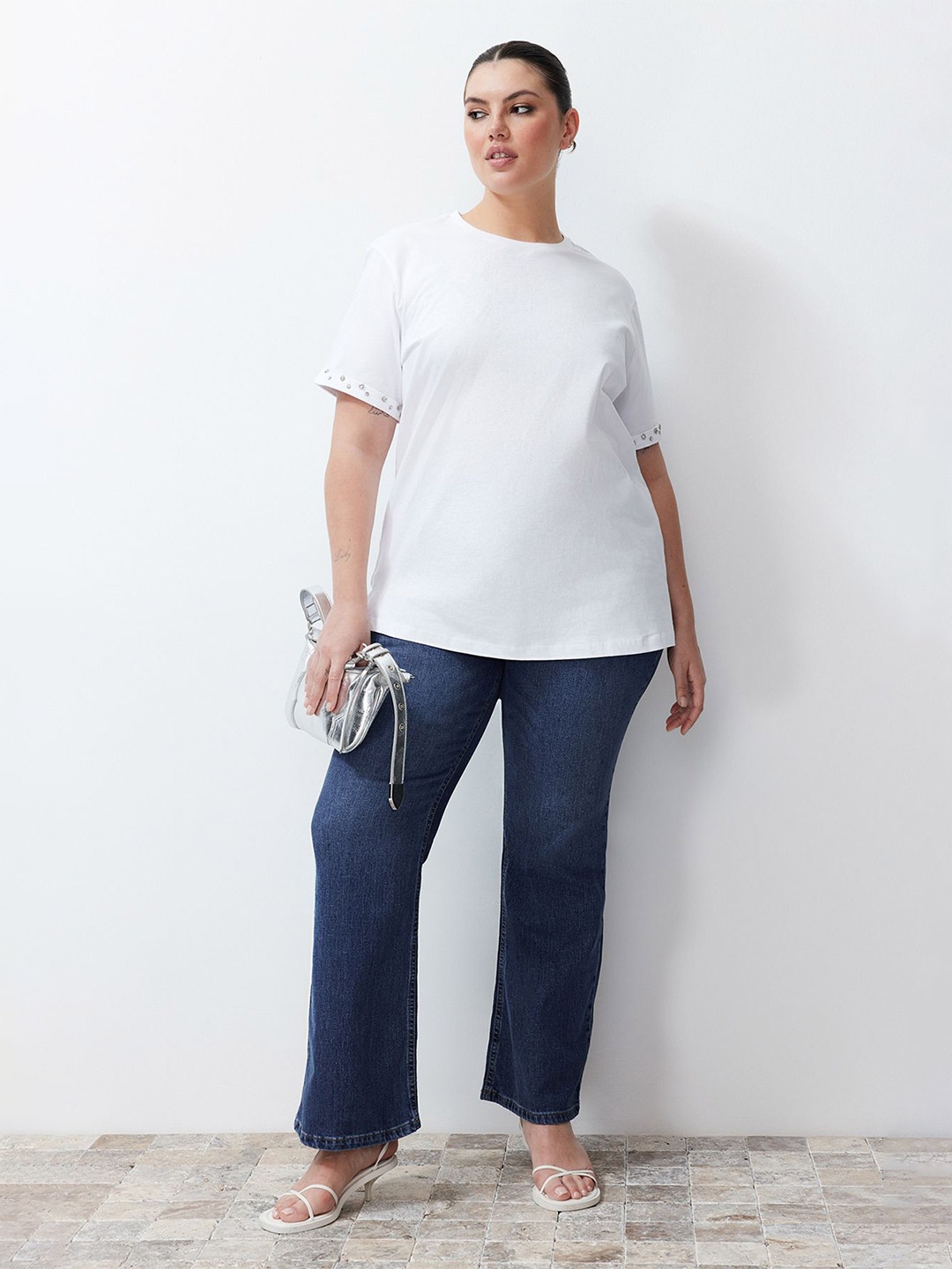 

Trendyol Plus Size Round Neck Cotton T-shirt, White