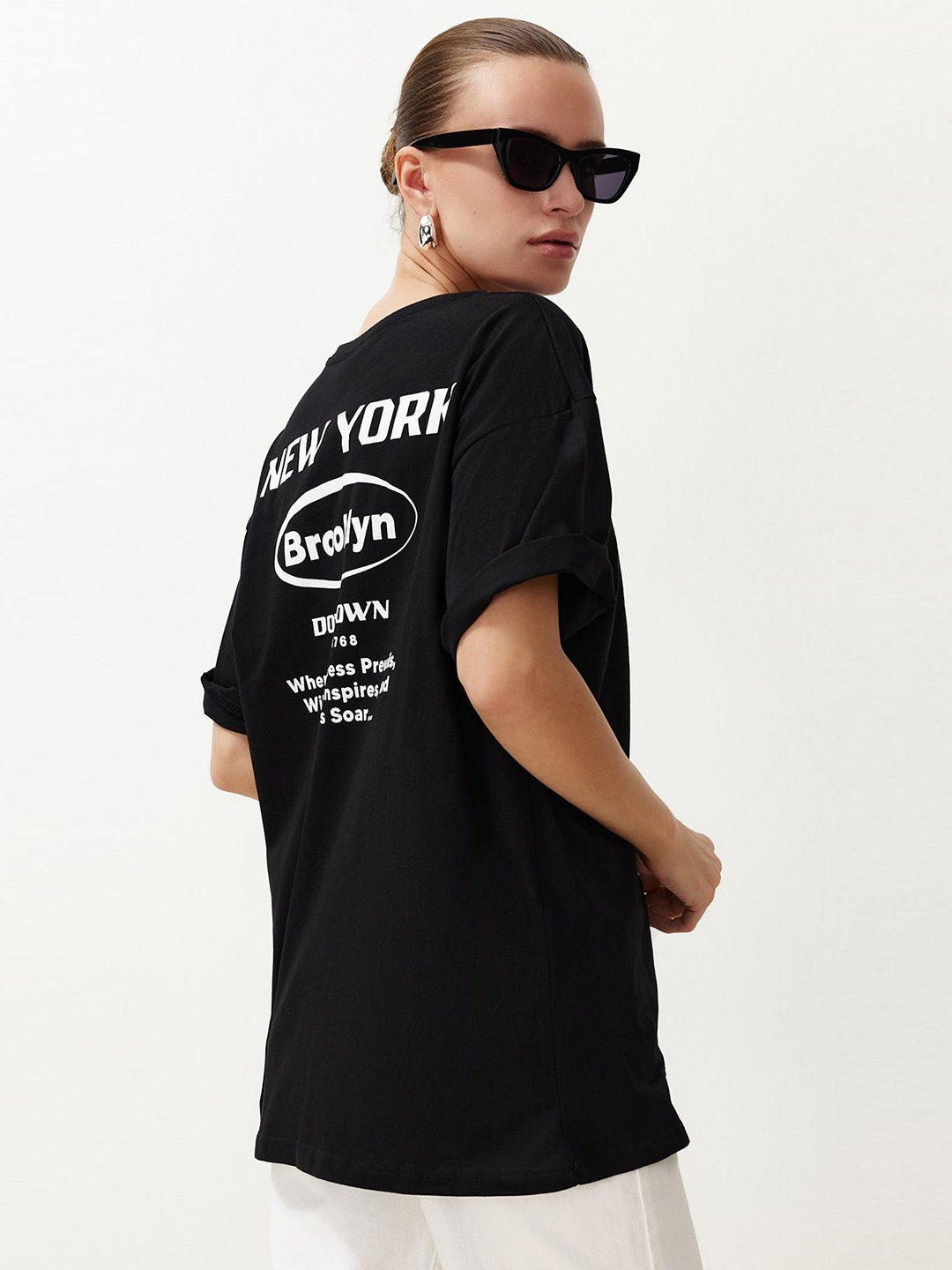 

Trendyol Black Typography Printed Drop-Shoulder Sleeves Cotton Regular T-shirt