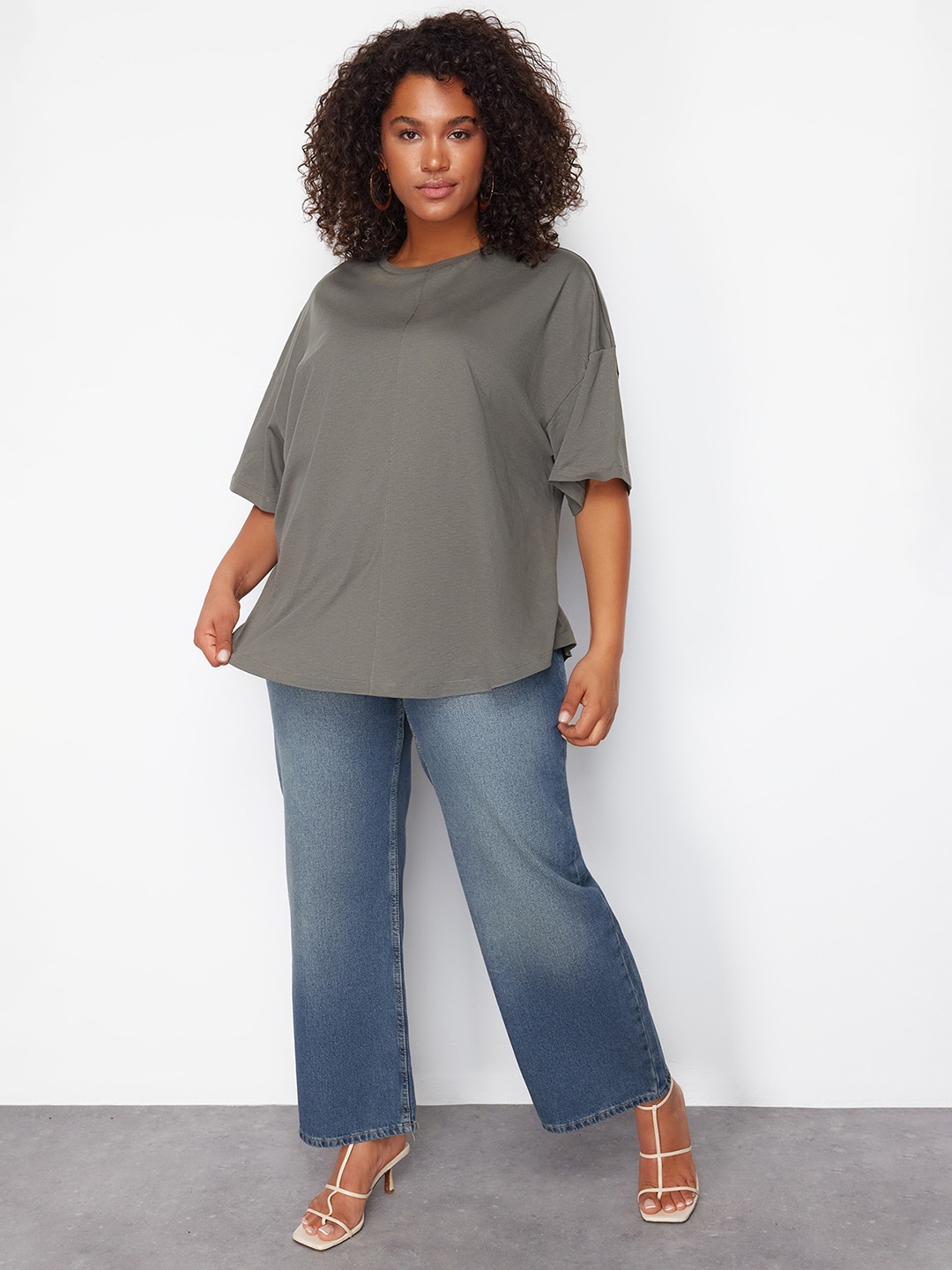 

Trendyol Drop-Shoulder Sleeve Pure Cotton T-shirt, Grey