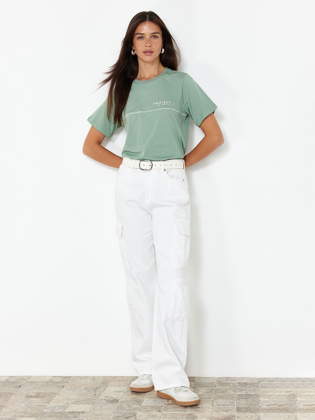 

Trendyol Typography Printed Extended Sleeves Cotton Regular T-shirt, Green