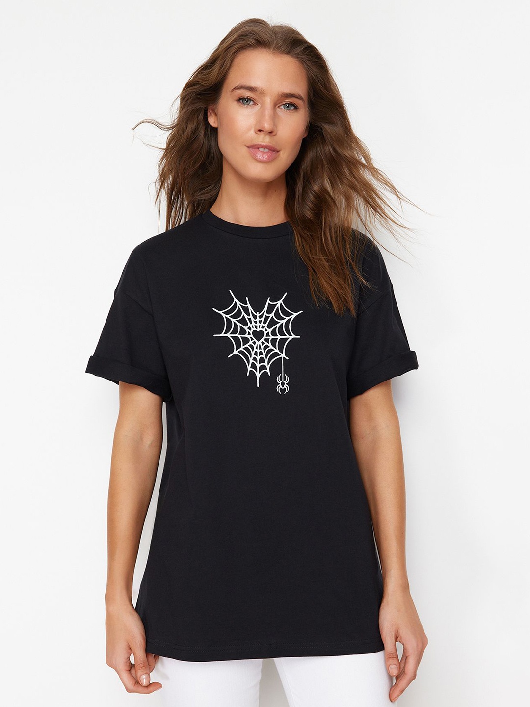 

Trendyol Graphic Printed Drop-Shoulder Sleeves Pure Cotton Casual T-shirt, Black