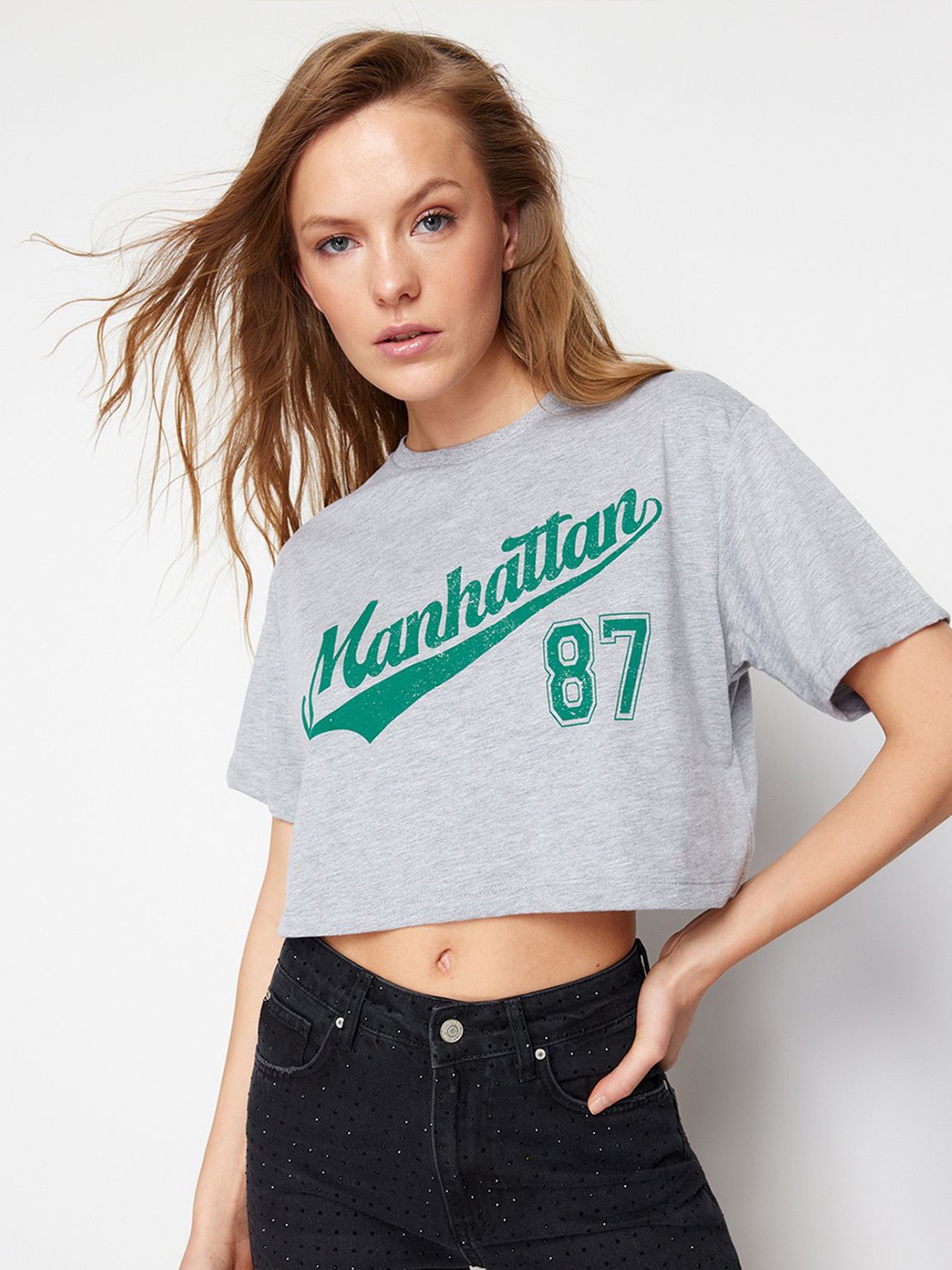 

Trendyol Typography Printed Pure Cotton Crop T-shirt, Grey