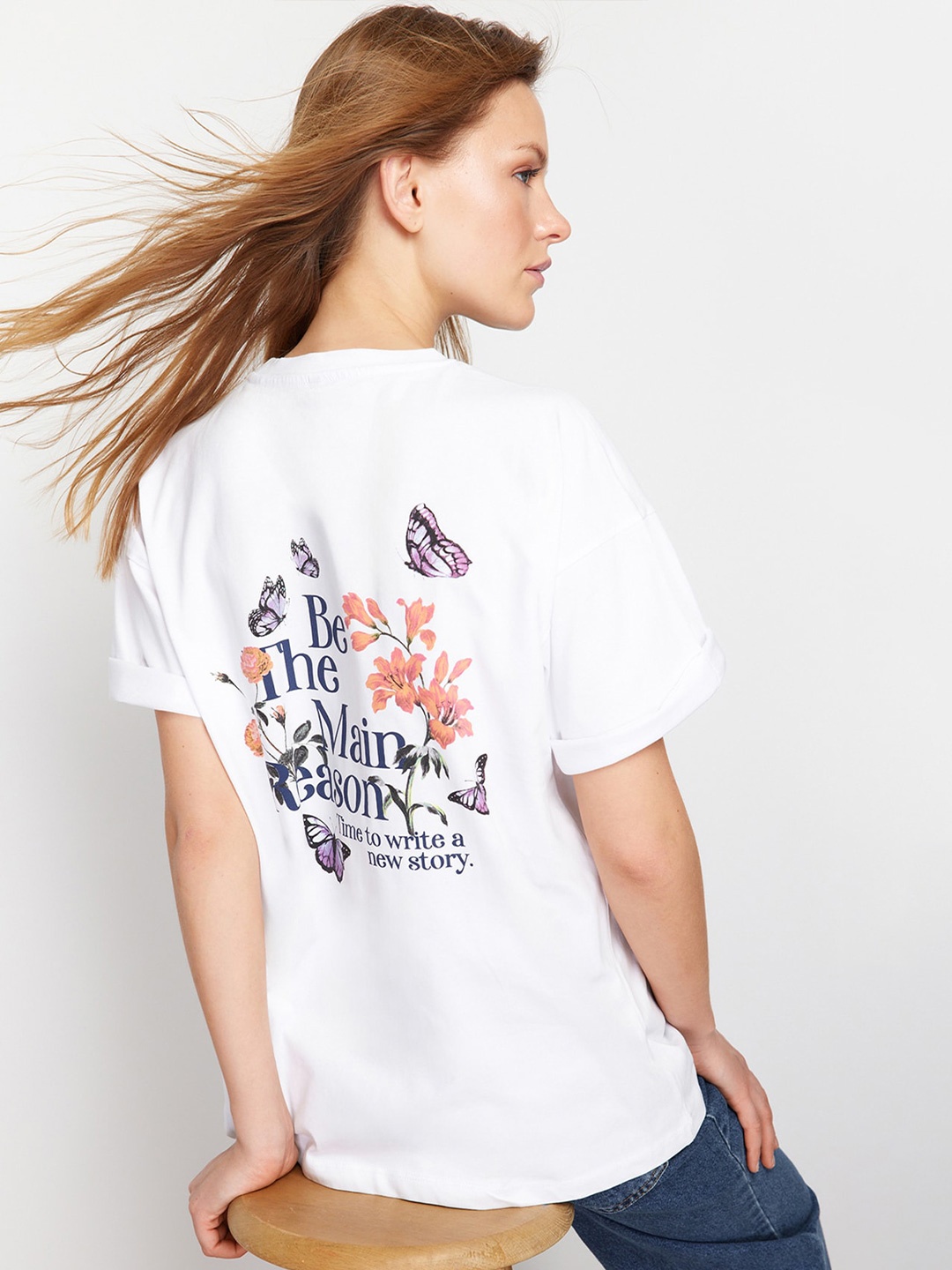

Trendyol Typography Printed Drop-Shoulder Sleeves Pure Cotton Regular T-shirt, White