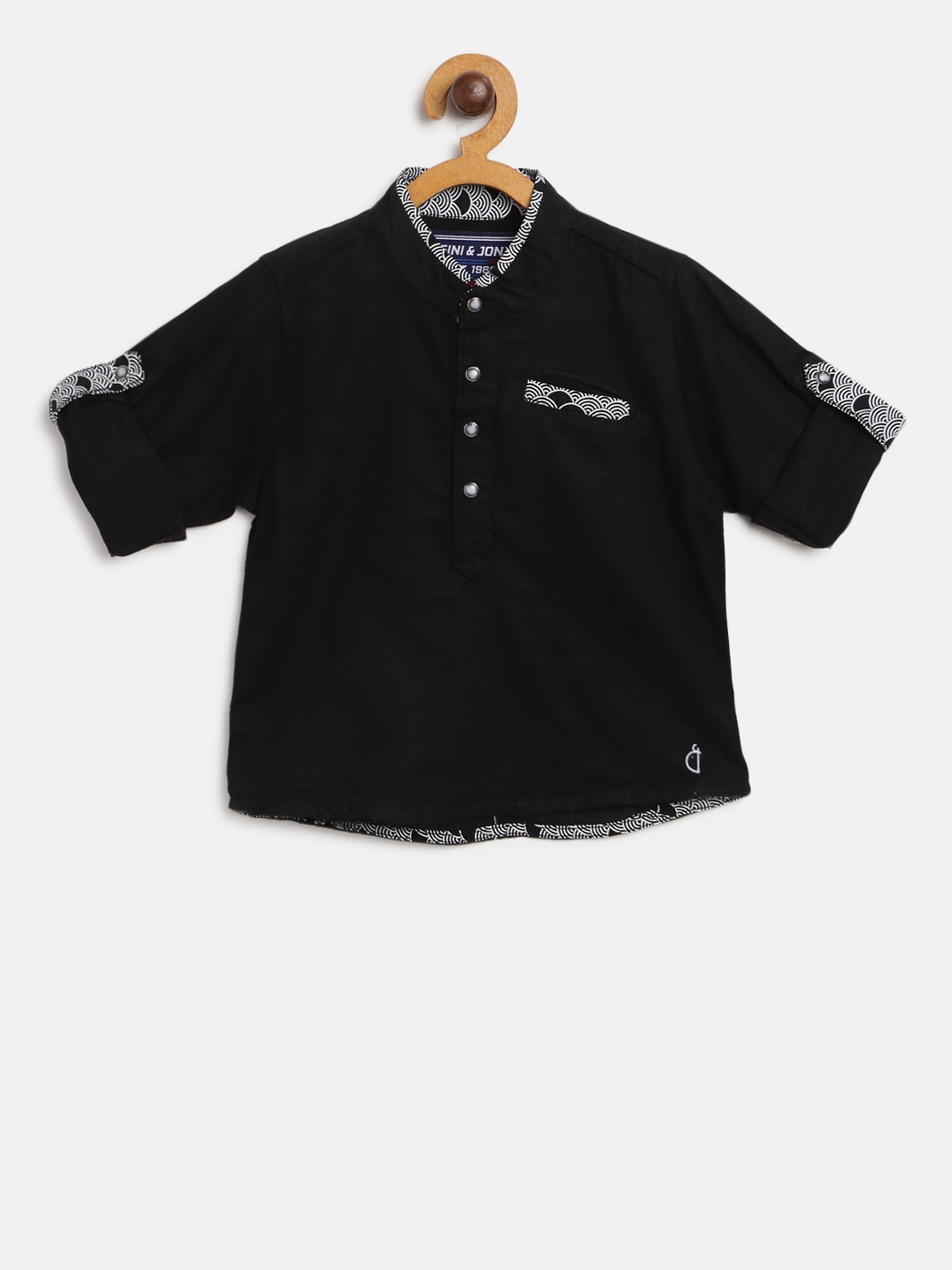 

Gini and Jony Boys Black Regular Fit Solid Casual Shirt