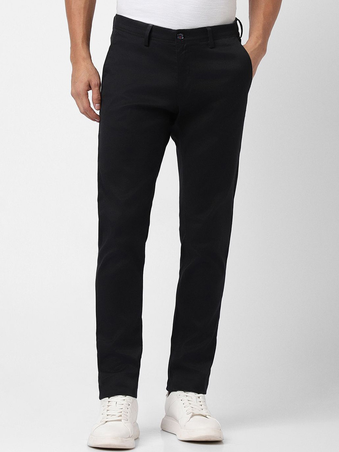 

Van Heusen Sport Men Slim Fit Trouser, Black