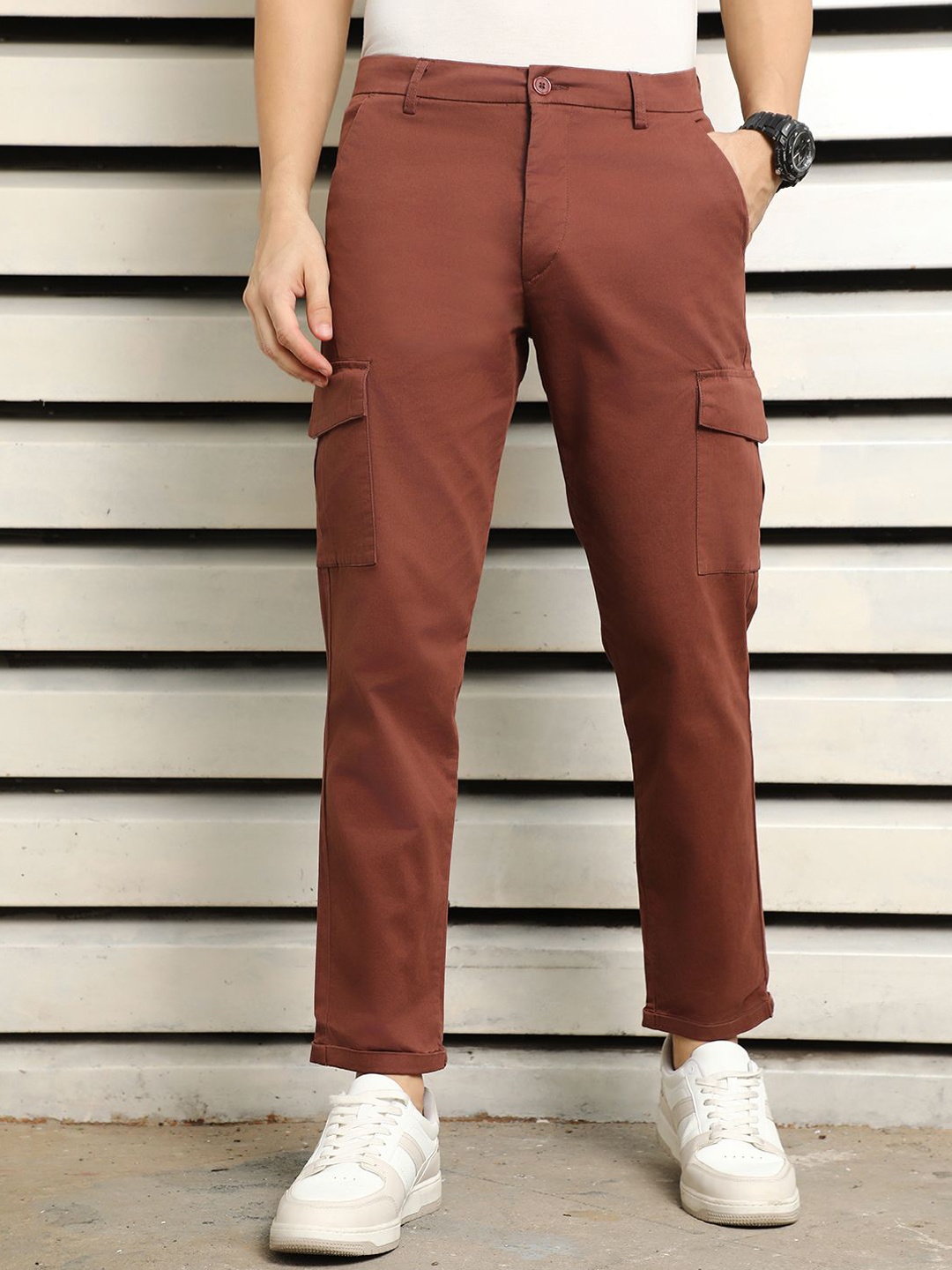 

High Star Men Slim tappered Fit Mid-Risecargo Trousers, Brown