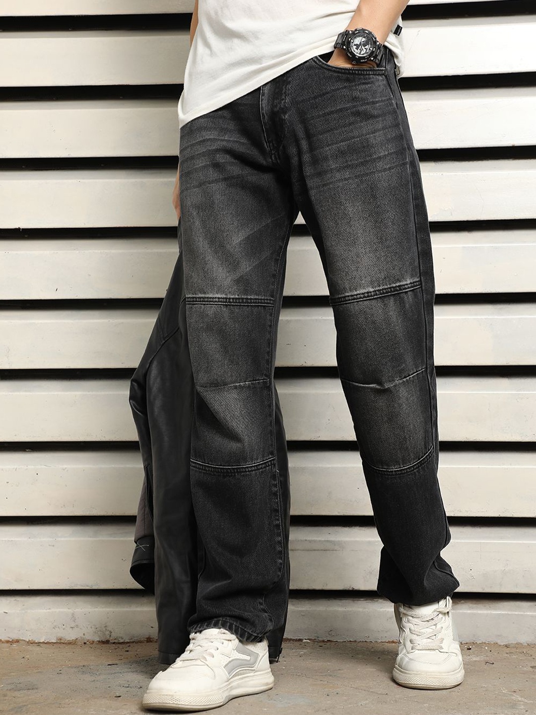 

High Star Men Straight Fit Light Fade Biker Detail Cotton Jeans, Black