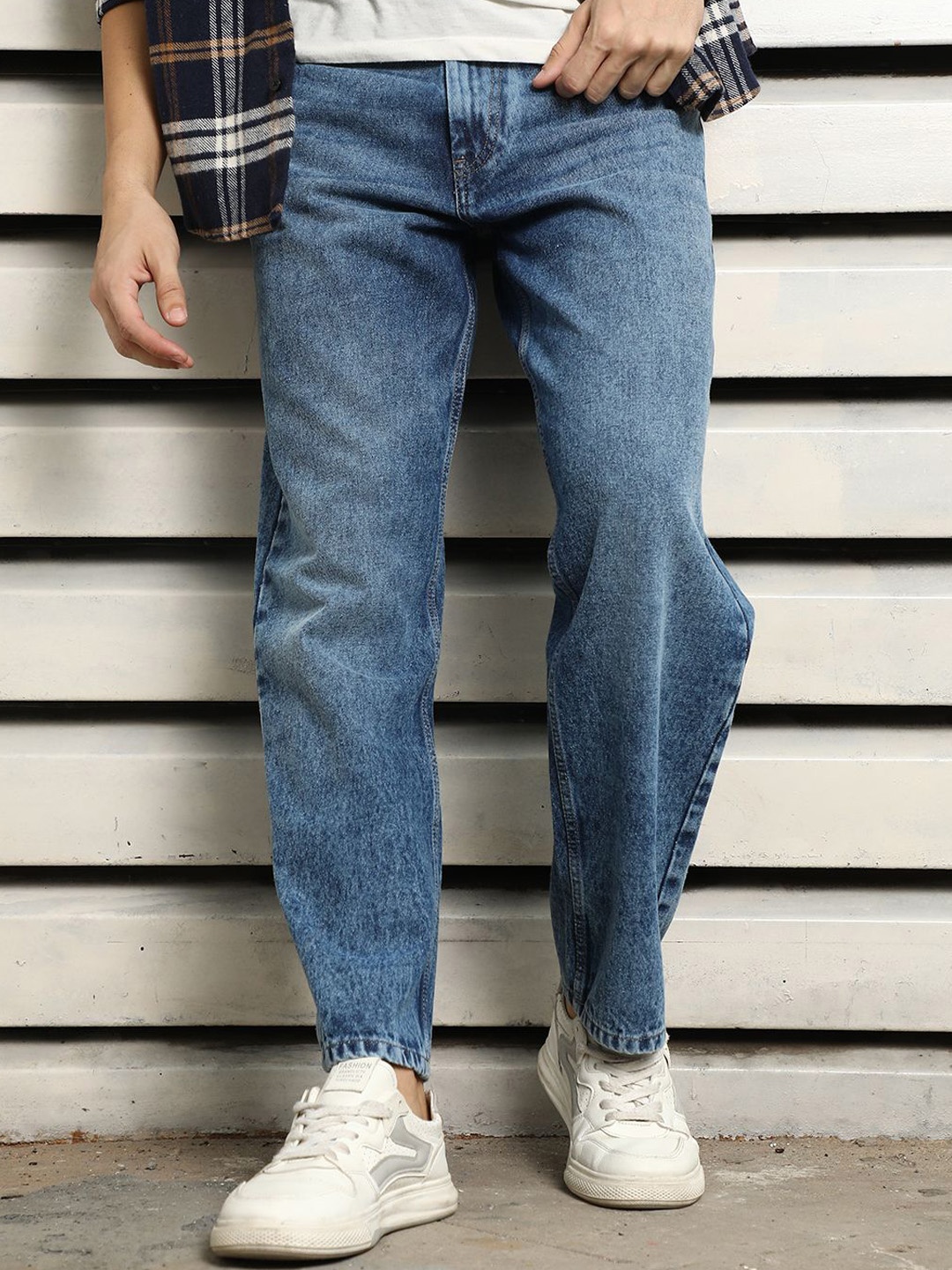 

High Star Men Relaxed Fit Light Fade Cotton Jeans, Blue