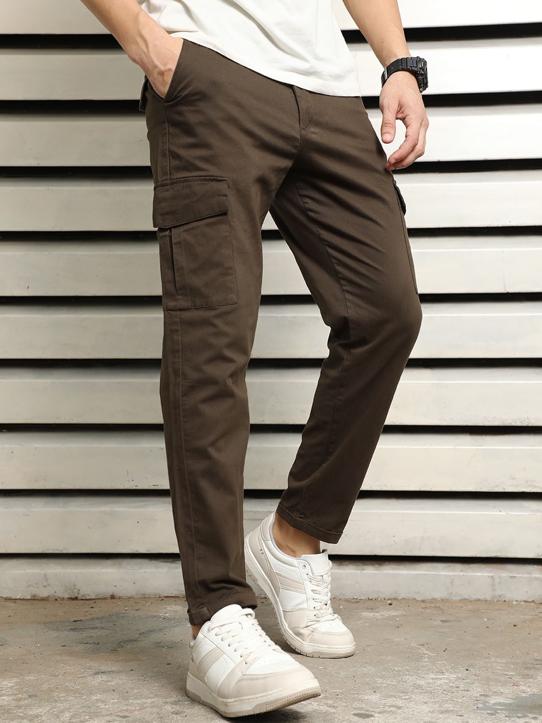 

High Star Men Slim tappered Fit Mid-Risecargo Trousers, Olive