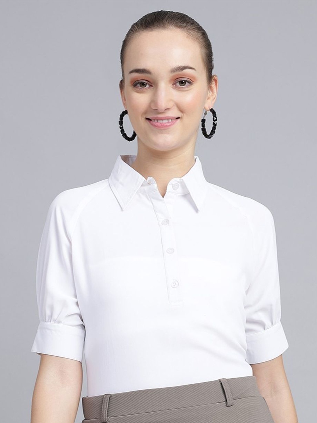 

FITHUB Cuffed Sleeves Shirt Style Top, White