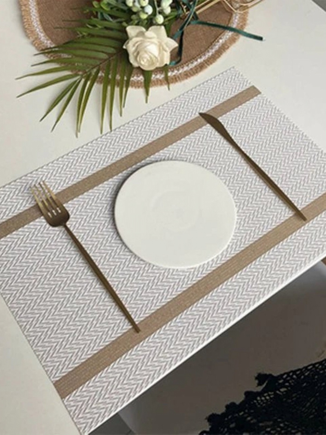 

MONKDECOR 6 Pieces White Striped Table Placemats