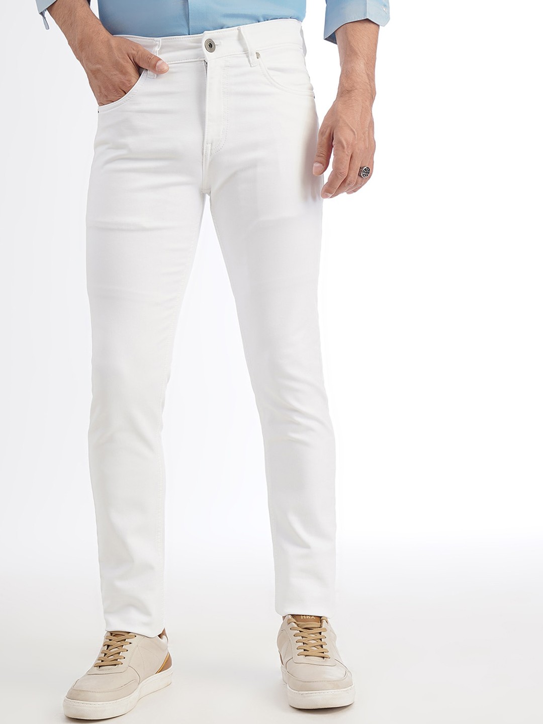 

JADE BLUE Men Slim Fit Mid-Rise Clean Look Stretchable Jeans, White
