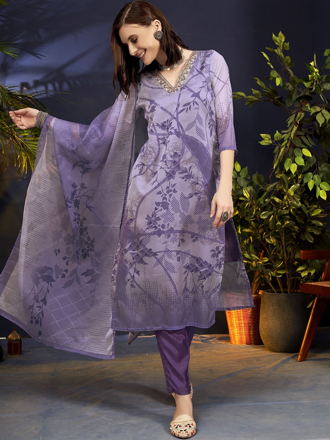 

Anouk Floral Embroidered Regular Sequinned Kurta With Trousers & Dupatta, Purple