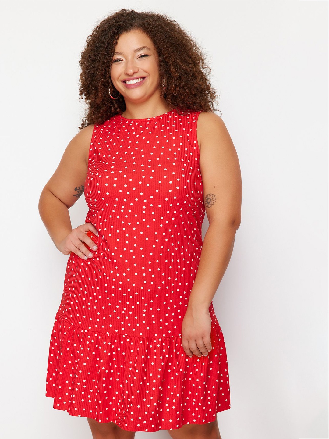 

Trendyol Plus Size Polka Dot Printed Round Neck A-Line Dress, Red
